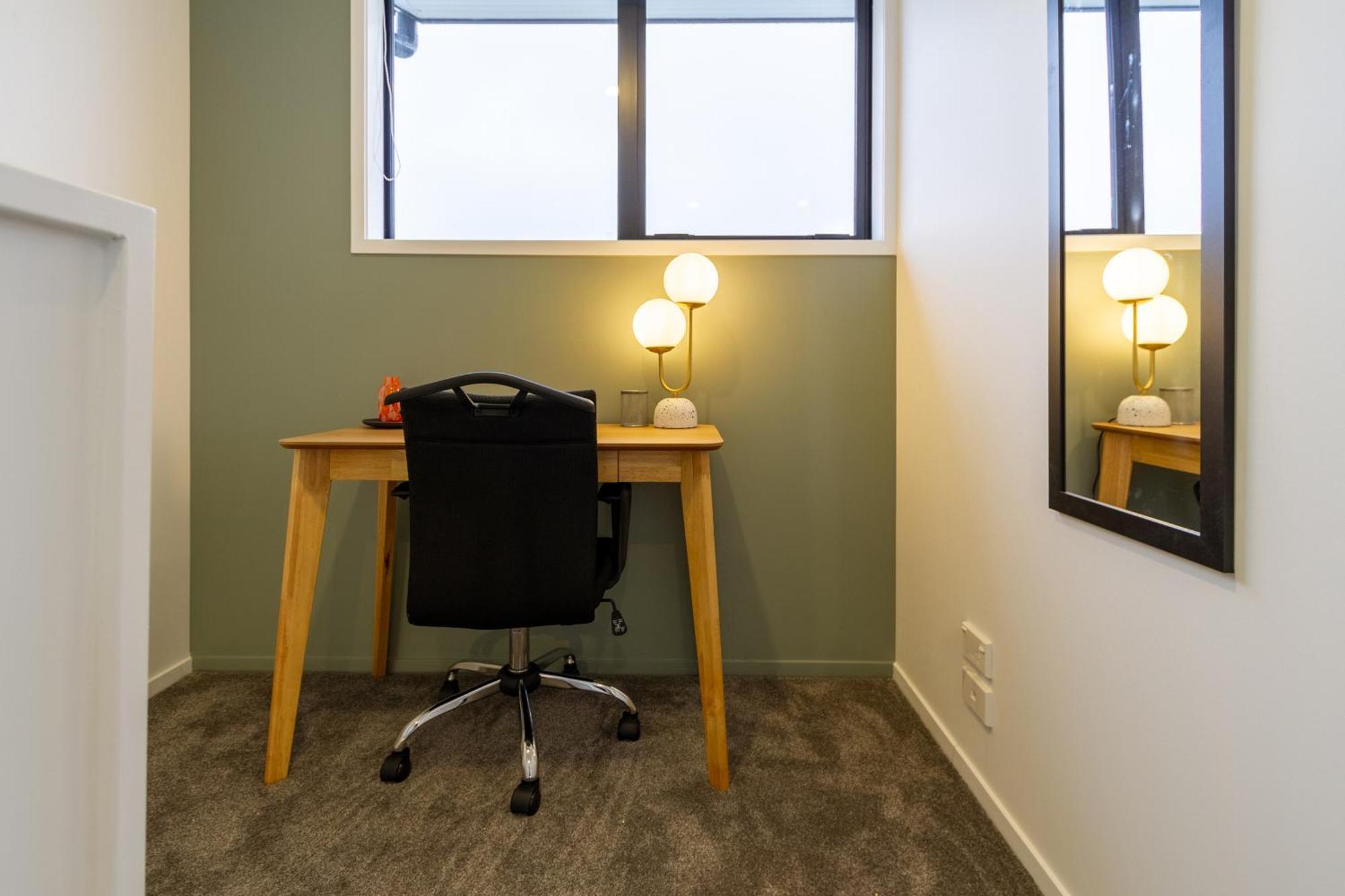 Serene Living 2 Bed With Carpark Apartment